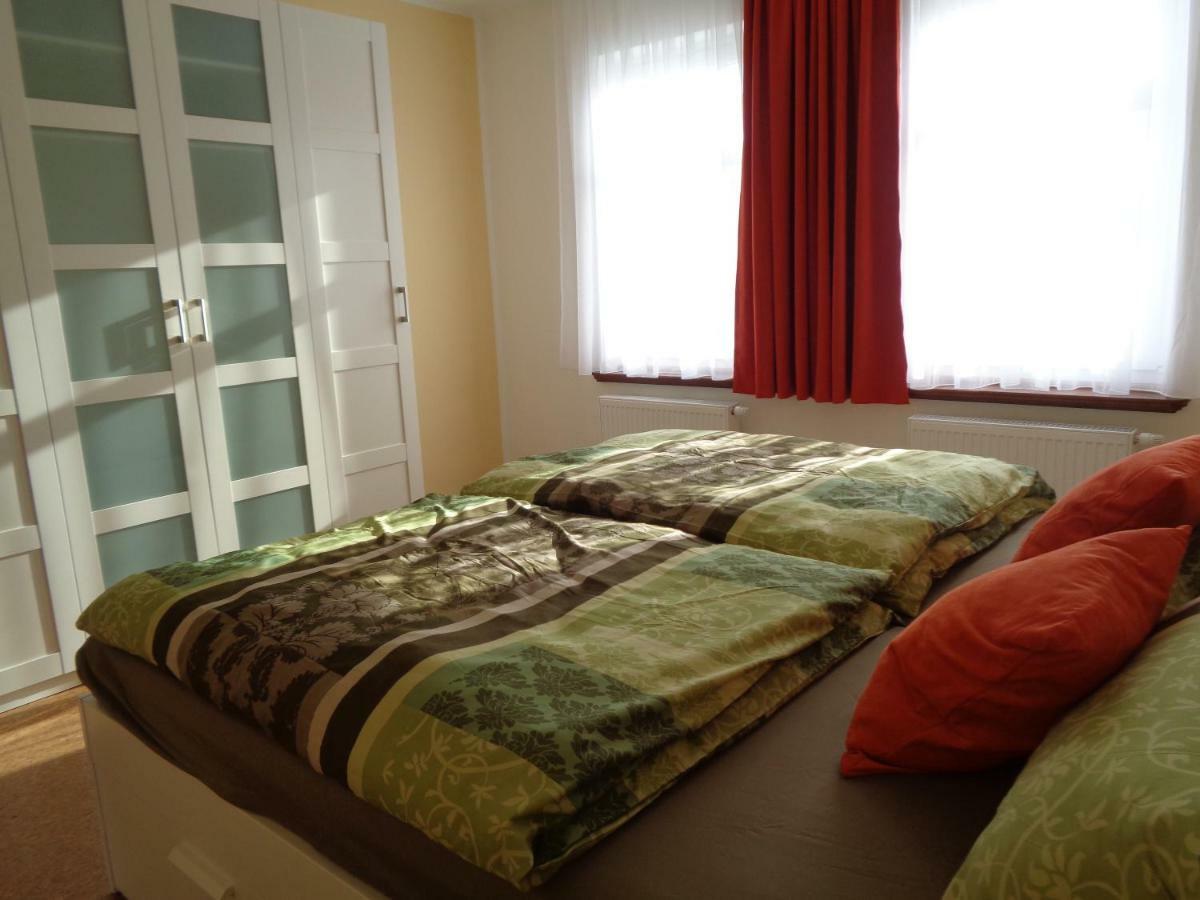 Leipzig-Suedwest Apartment Екстериор снимка